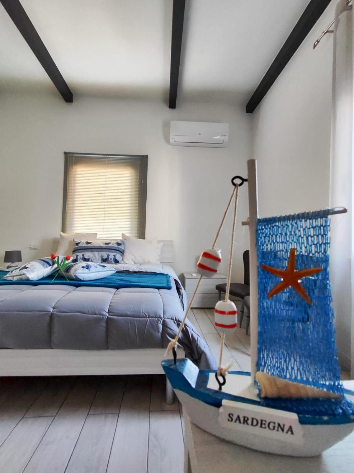 Casa Vacanze Con Giardino I Girasoli - Cin It 09006 - 9 C 2000 R4042- Sorso Exterior photo