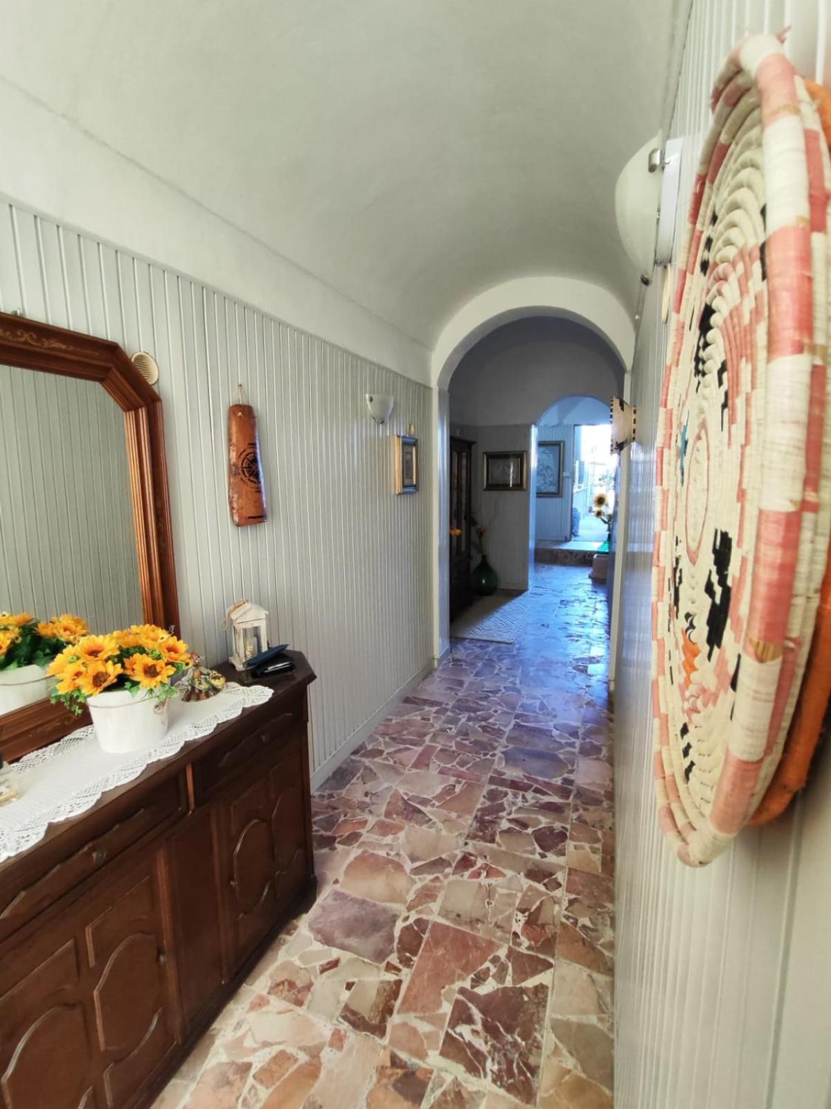 Casa Vacanze Con Giardino I Girasoli - Cin It 09006 - 9 C 2000 R4042- Sorso Exterior photo